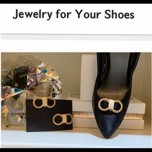 Gold/Cream Shoe Jewelry Clips GCN4